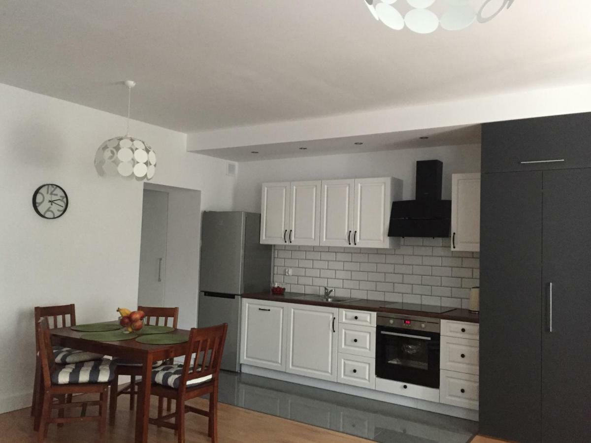 Apartamenty Blisko Plazy Podczele โควอบเซก ภายนอก รูปภาพ