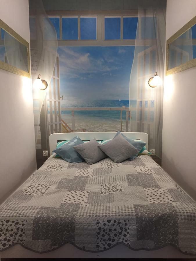 Apartamenty Blisko Plazy Podczele โควอบเซก ภายนอก รูปภาพ