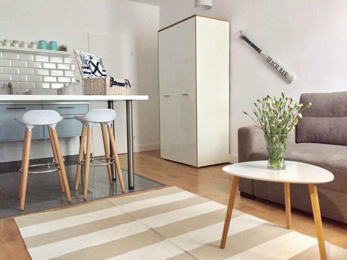 Apartamenty Blisko Plazy Podczele โควอบเซก ภายนอก รูปภาพ