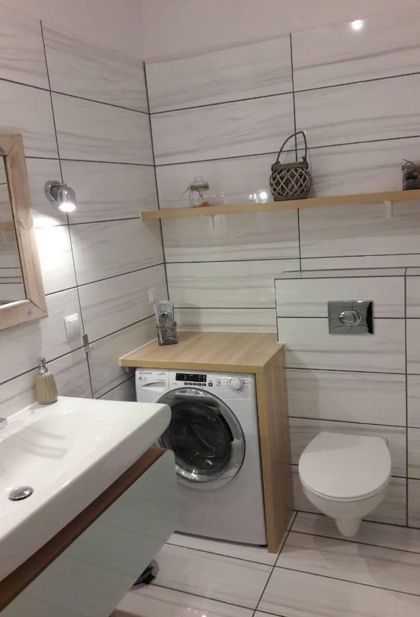Apartamenty Blisko Plazy Podczele โควอบเซก ภายนอก รูปภาพ